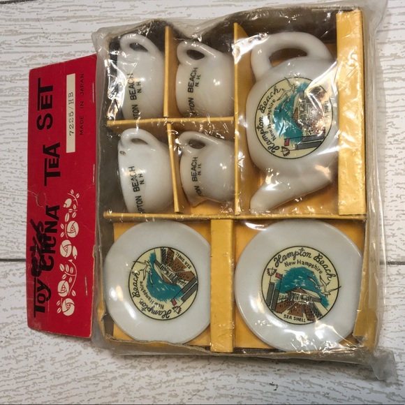 Authentic Toy China Tea Set - Hampton Beach NH Made in Japan - Picture 4 of 5